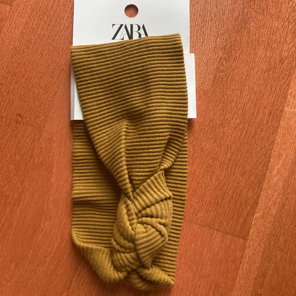 🌸5/$15 NWT Zara knotted headband